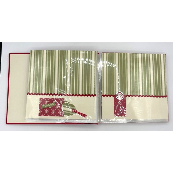 Hallmark Instant Scrapbook Christmas 20 Designed Embellished Pages Album New - Picture 8 of 16